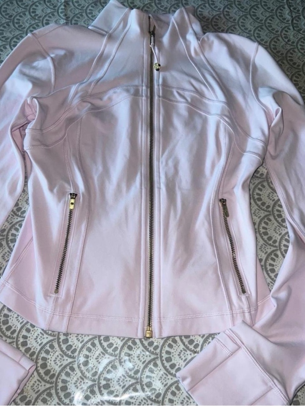 lululemon athletica Sz 6 Pink Zip-Up Bomber Jacket With Gold Zippers